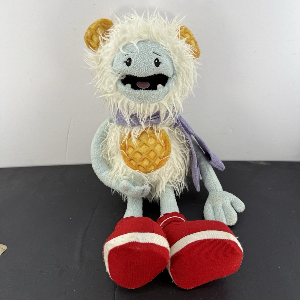 WAFFLES AND MOCHI 17" PLUSH YETI MICHELLE OBAMA NETFLIX ORIGINAL